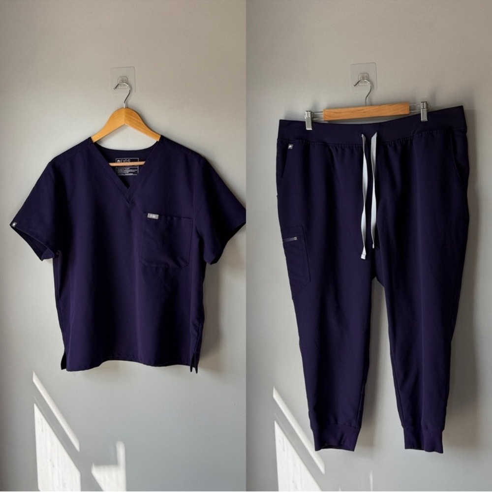 Figs Women's Scrub Set in Deep Navy XXL petite